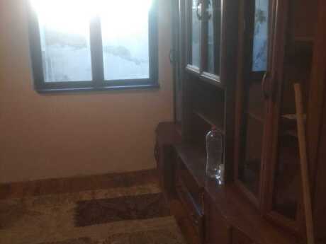 2 otaqlı həyət evi/bağ evi - Xırdalan - 75 m²