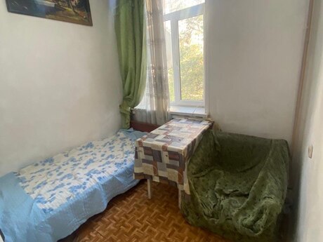 2 otaqlı köhnə tikili - Qara Qarayev m. - 35 m²