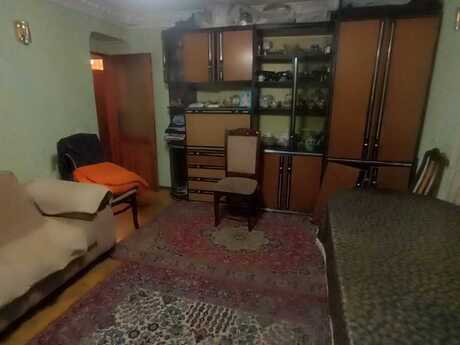 2 otaqlı köhnə tikili - Elmlər Akademiyası m. - 60 m²