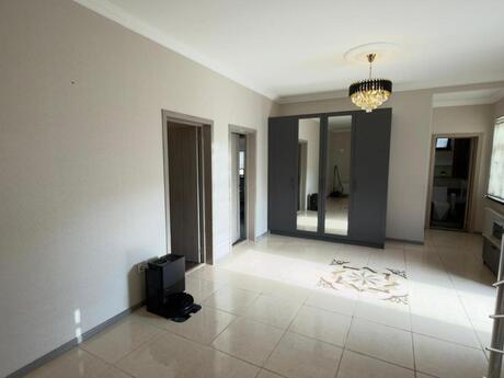 5 otaqlı həyət evi/bağ evi - Nizami r. - 220 m²