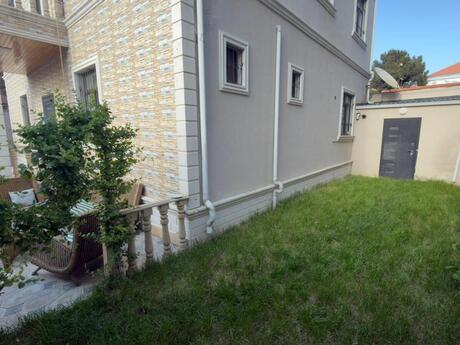 5 otaqlı həyət evi/bağ evi - Nizami r. - 220 m²