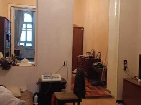 3 otaqlı köhnə tikili - Sahil m. - 90 m²
