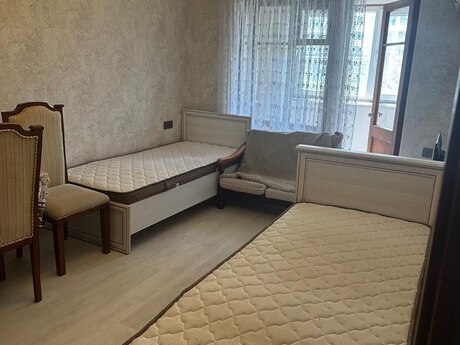 1 otaqlı köhnə tikili - Elmlər Akademiyası m. - 35 m²