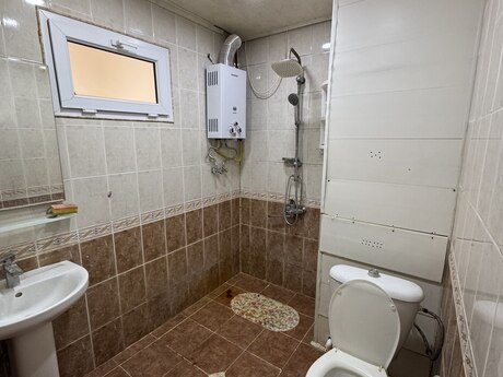 1 otaqlı köhnə tikili - Əhmədli m. - 45 m²