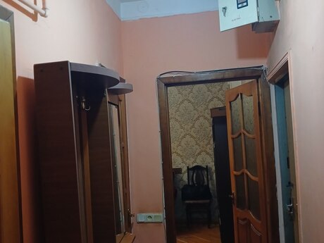 3 otaqlı köhnə tikili - Memar Əcəmi m. - 50 m²