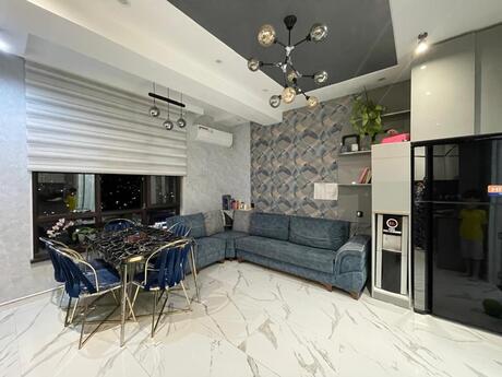 3 otaqlı yeni tikili - İnşaatçılar m. - 120 m²