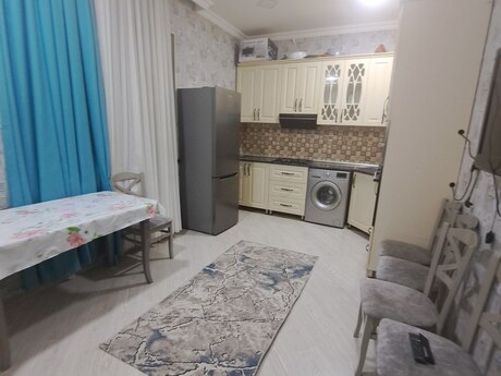 5 otaqlı həyət evi/bağ evi - Masazır q. - 140 m²