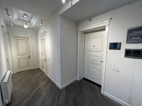 3 otaqlı yeni tikili - İnşaatçılar m. - 88 m²