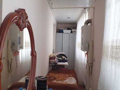 2 otaqlı köhnə tikili - Bakıxanov q. - 52 m²