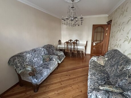 3 otaqlı köhnə tikili - Xətai r. - 80 m²
