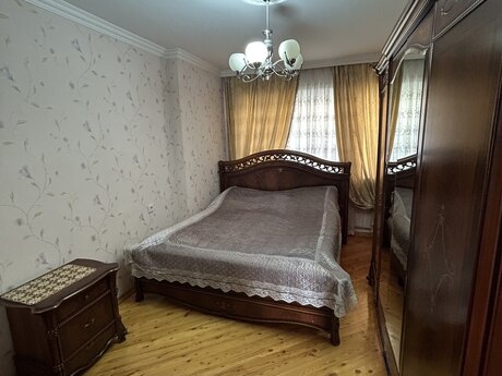 3 otaqlı köhnə tikili - Xətai r. - 80 m²