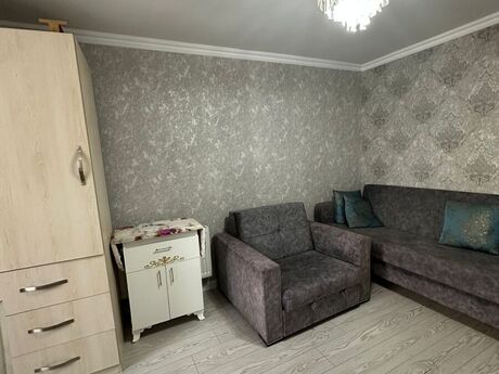 3 otaqlı köhnə tikili - İnşaatçılar m. - 50 m²