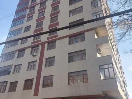 3 otaqlı yeni tikili - 8-ci mikrorayon q. - 106 m²