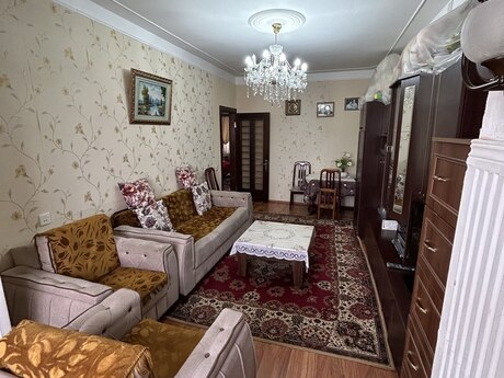 3 otaqlı köhnə tikili - Köhnə Günəşli q. - 80 m²