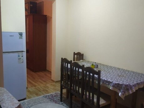 2 otaqlı həyət evi/bağ evi - Bayıl q. - 45 m²
