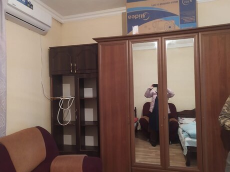 2 otaqlı həyət evi/bağ evi - Bayıl q. - 45 m²