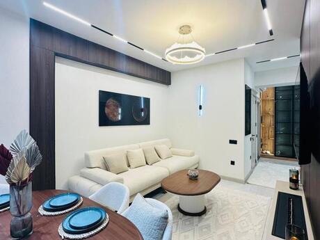 3 otaqlı yeni tikili - Şah İsmayıl Xətai m. - 93 m²