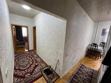 2 otaqlı köhnə tikili - 7-ci mikrorayon q. - 50 m²
