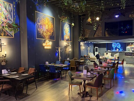 Obyekt - İnşaatçılar m. - 570 m²