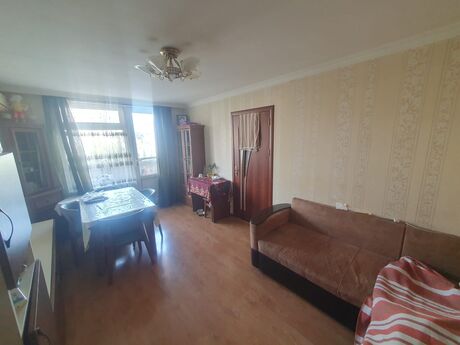 2 otaqlı köhnə tikili - Qara Qarayev m. - 60 m²