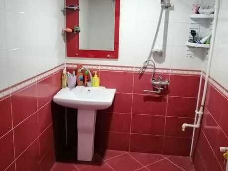 5 otaqlı həyət evi/bağ evi - Binəqədi q. - 132 m²
