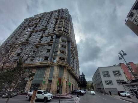 1 otaqlı yeni tikili - 8-ci mikrorayon q. - 72 m²
