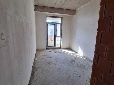 3-комн. новостройка - м. Низами - 114 м²