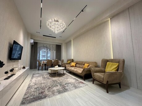 3 otaqlı yeni tikili - Elmlər Akademiyası m. - 110 m²