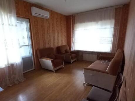 2 otaqlı köhnə tikili - Əhmədli m. - 70 m²