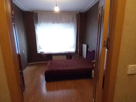 2 otaqlı köhnə tikili - Əhmədli m. - 70 m²