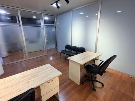1 otaqlı ofis - 28 May m. - 23 m²