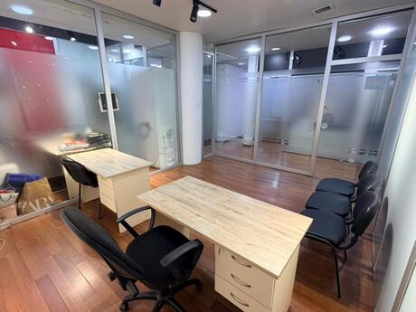 1 otaqlı ofis - 28 May m. - 23 m²