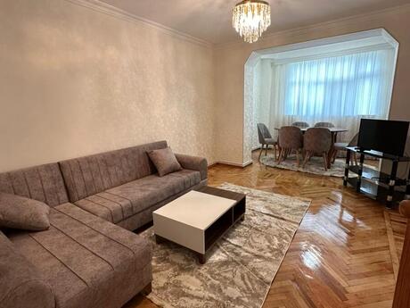 Elan №6097033 - Bakı, Nərimanov r., 2 otaqlı, 67 m², 4/5 mərtəbə