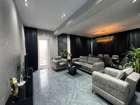3 otaqlı yeni tikili - Ağ şəhər q. - 157 m²