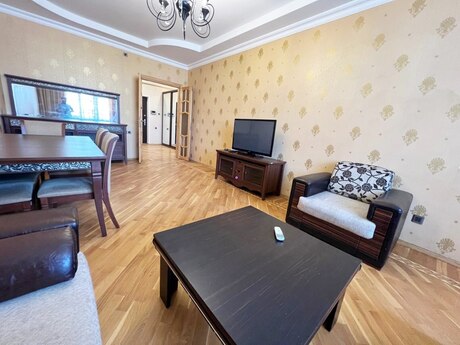 3 otaqlı yeni tikili - Badamdar q. - 130 m²