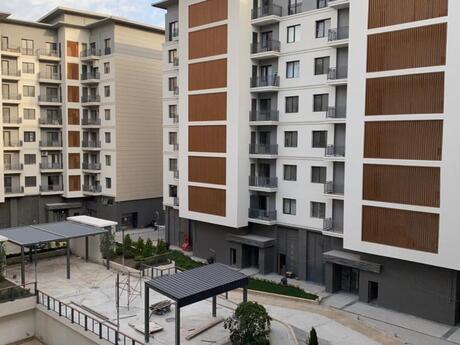 3 otaqlı yeni tikili - Ağ şəhər q. - 120 m²
