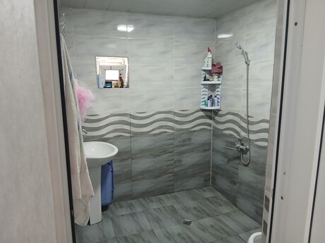 3 otaqlı həyət evi/bağ evi - Zabrat q. - 108 m²