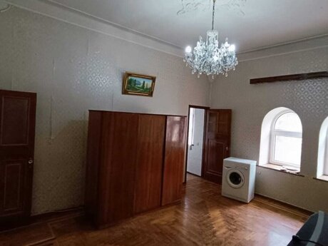 2 otaqlı köhnə tikili - Nəsimi r. - 60 m²