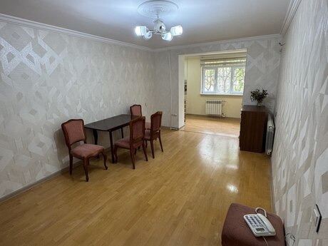 2 otaqlı köhnə tikili - Nizami r. - 40 m²