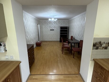 2 otaqlı köhnə tikili - Nizami r. - 40 m²
