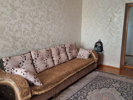 3 otaqlı köhnə tikili - Sumqayıt - 70 m²