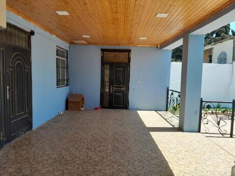 5 otaqlı həyət evi/bağ evi - Albalılıq q. - 140 m²
