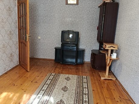 2 otaqlı köhnə tikili - Həzi Aslanov m. - 65 m²