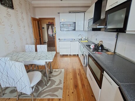 2-комнатная квартира, 85 м², İnşaatçılar: 197 000 ₼ 2