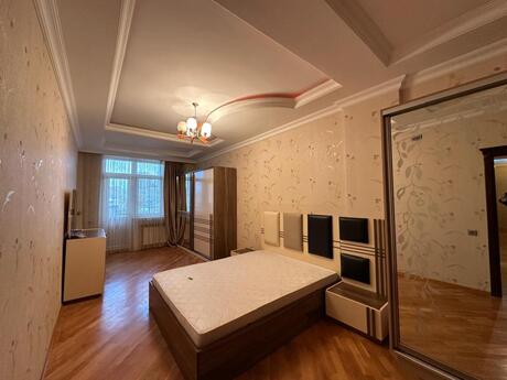 3 otaqlı yeni tikili - Nizami m. - 125 m²
