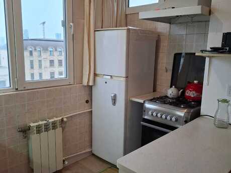 2 otaqlı köhnə tikili - Bakmil m. - 32 m²