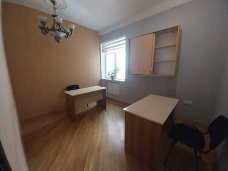 Obyekt - Nəriman Nərimanov m. - 250 m²