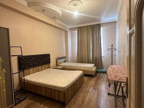 2 otaqlı yeni tikili - İnşaatçılar m. - 80 m²