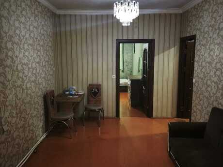 2 otaqlı köhnə tikili - Memar Əcəmi m. - 55 m²
