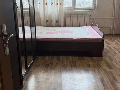 2 otaqlı köhnə tikili - Memar Əcəmi m. - 45 m²